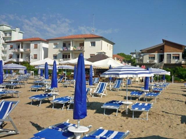 Ferienwohnung Rezidence Palma 2 Poreč Exterior foto